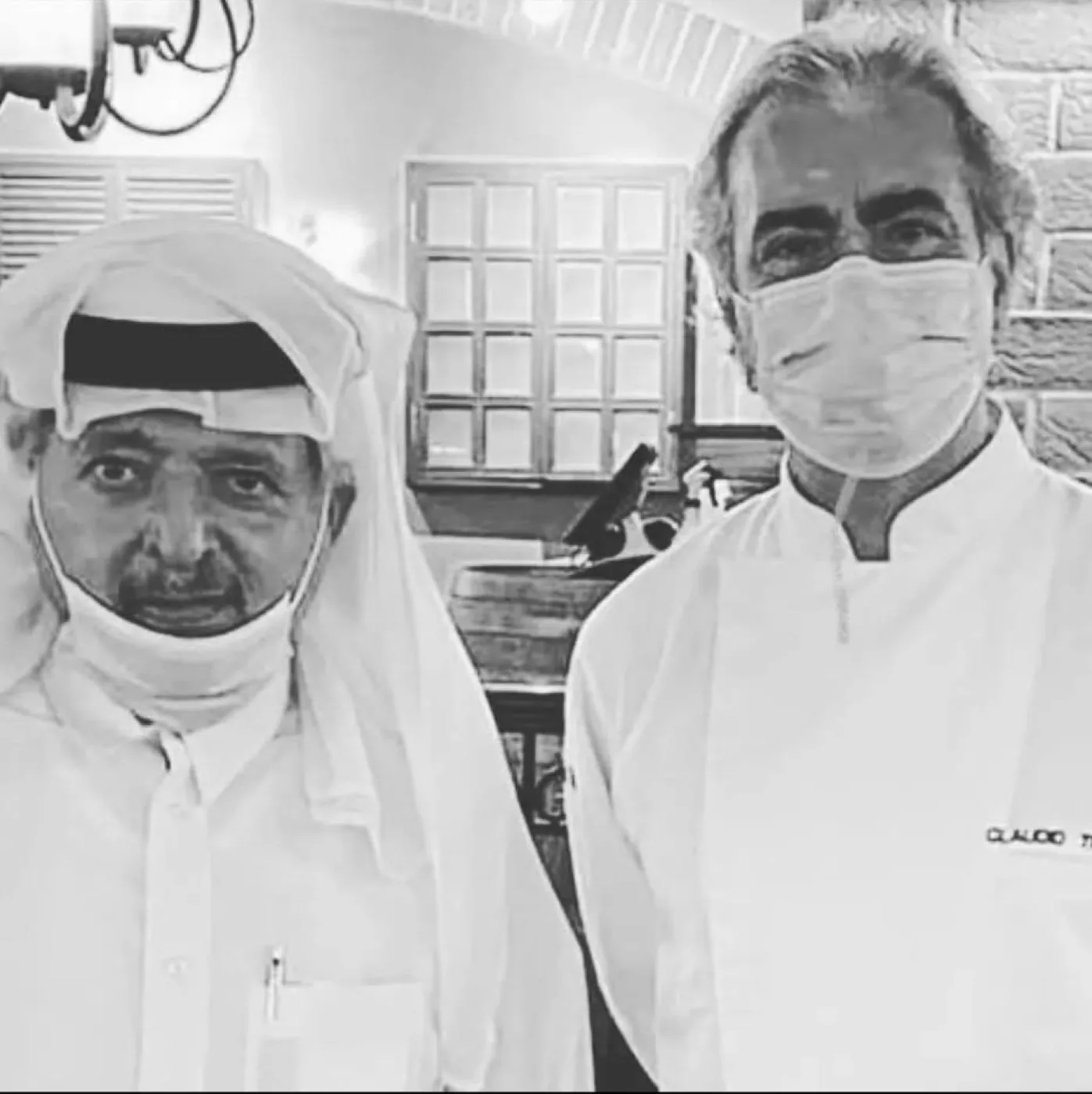 Claudio Trovato con un dignitario del Qatar.